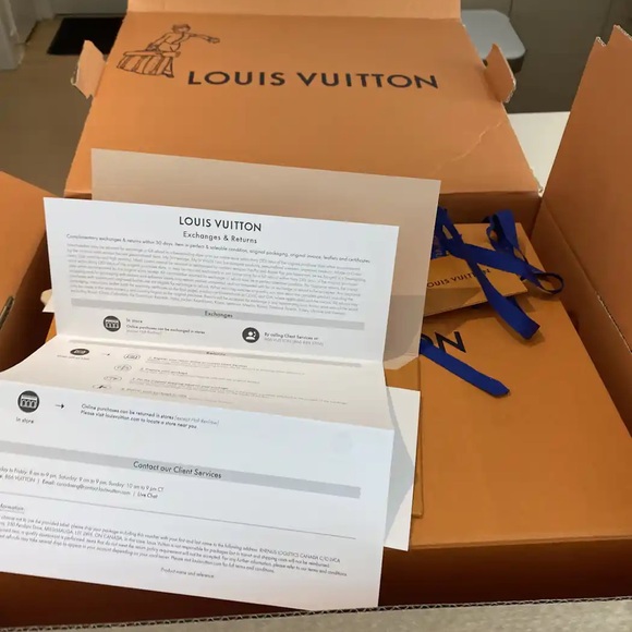 LV Trainer Sneaker Sky Blue - Picture 5 of 14